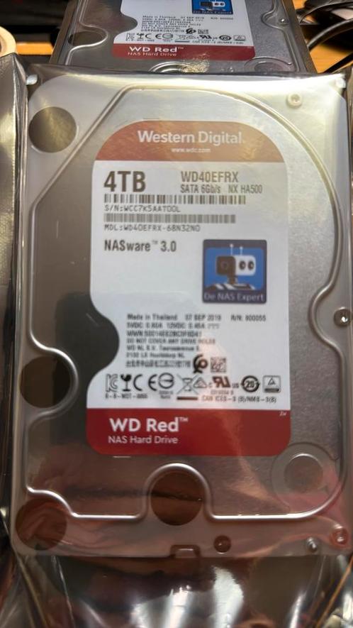 4x Harddisk 4TB WD type WD40EFRX met 51k en 12k draaiuren, Computers en Software, Harde schijven, Gebruikt, Server, Intern, HDD