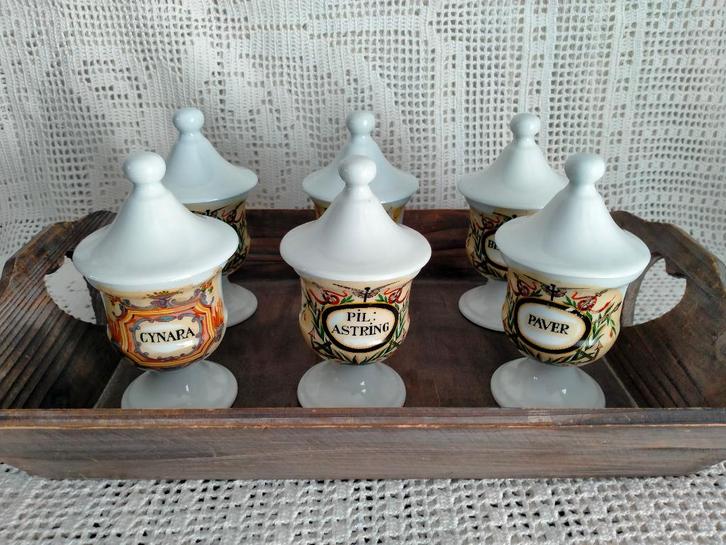 Franse porseleinen apothekerspotjes 6 stuks, Antiek en Kunst, Curiosa en Brocante, Ophalen of Verzenden