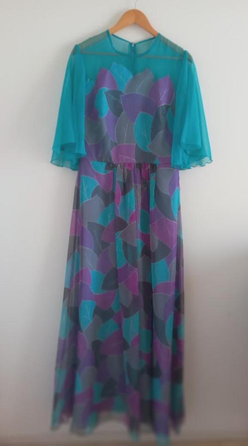 Vera Mont lange, zwierige jurk, maat 44, Kleding | Dames, Gelegenheidskleding, Zo goed als nieuw, Galajurk, Maat 42/44 (L), Verzenden