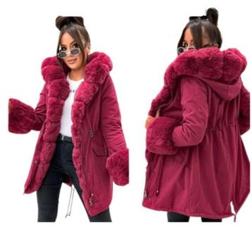 Bordeaux dames winterjas met bont – luxe en warm beschikbaar voor biedingen
