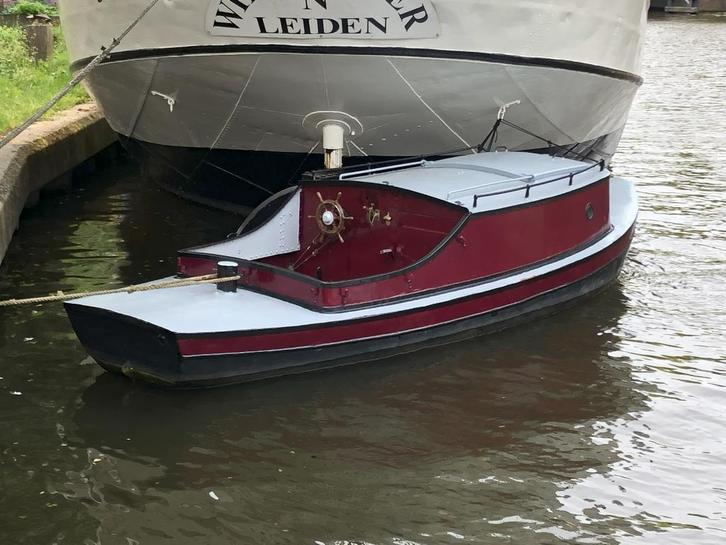 Opduwer sleepvlet, Watersport en Boten, Motorboten en Motorjachten, Gebruikt, Staal, Tot 6 meter, Diesel, Binnenboordmotor, 10 tot 30 pk