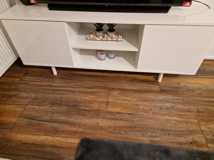 TV-meubel met opbergruimte MEENEEMPRIJS, Huis en Inrichting, Kasten | Televisiemeubels, Zo goed als nieuw, Minder dan 100 cm, 100 tot 150 cm