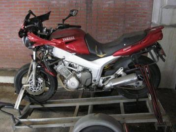 Yamaha 10 TDM850 onderdelen beschikbaar voor biedingen