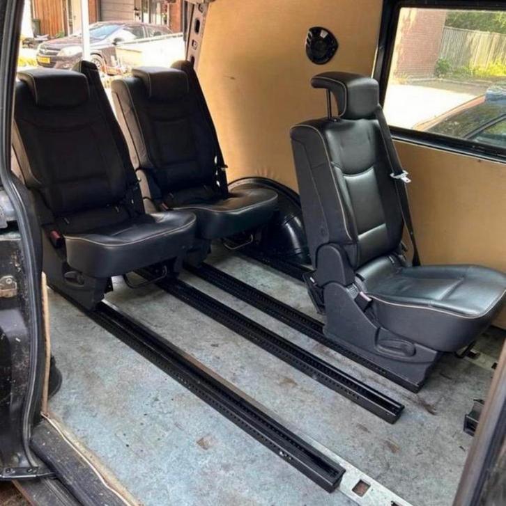 2 budget leren stoelen 3p gordel oldtimer camper zelfbouw, Auto-onderdelen, Interieur en Bekleding, Gebruikt, Ophalen of Verzenden