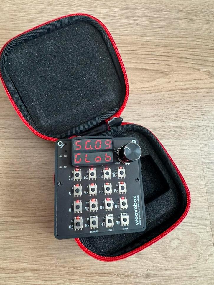 Woovebox, Muziek en Instrumenten, Midi-apparatuur, Zo goed als nieuw, Ophalen