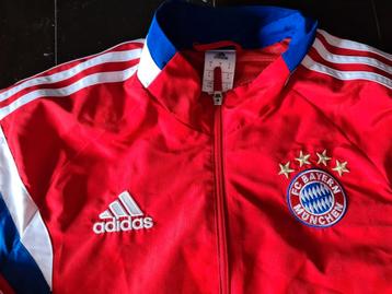 NIEUWE ADIDAS ORIGINALS BAYERN MÜNCHEN FOOTBAL JACK SIZE M beschikbaar voor biedingen