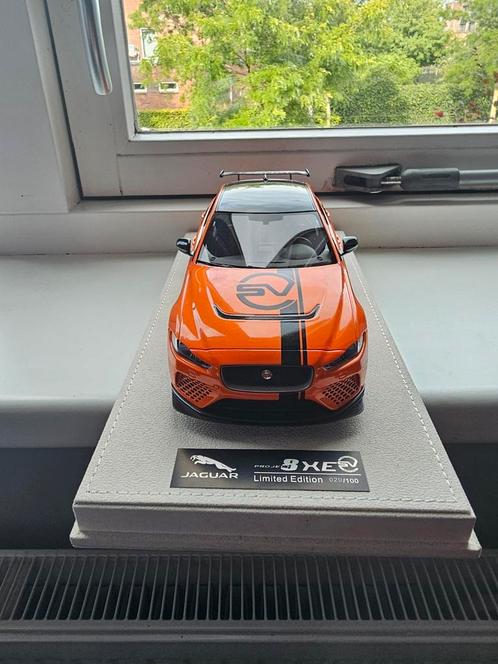 Vip Scale jaguar XESV Project 8 1:18, Hobby en Vrije tijd, Modelauto's | 1:18, Zo goed als nieuw, Auto, Overige merken, Ophalen of Verzenden