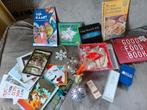 Weggeefkast Ansichtkaarten / Conimex kookboek / Kerstspullen, Boeken, Ophalen of Verzenden, Zo goed als nieuw, Azië en Oosters