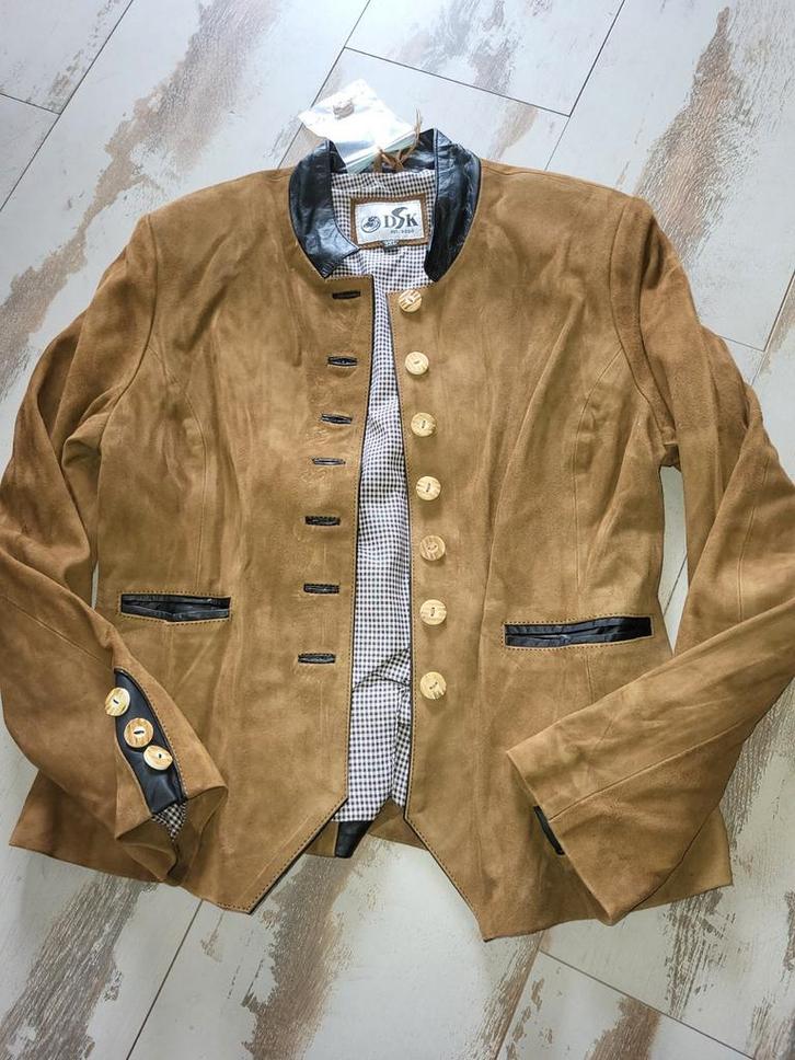 Lams Suède Jasje Dames Maat M, Kleding | Dames, Jasjes, Kostuums en Pakken, Nieuw, Maat 38/40 (M), Bruin, Ophalen of Verzenden