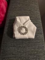 Dressuur Plastron met Speld - Gratis!, Ophalen of Verzenden, Zo goed als nieuw, Wit, Accessoires