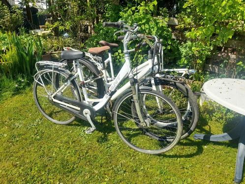 Dames fietsen 2x Giant en 1x Puch  >>OPKNAPPEN <<, Fietsen en Brommers, Fietsen | Dames | Damesfietsen, Gebruikt, Giant, Ophalen