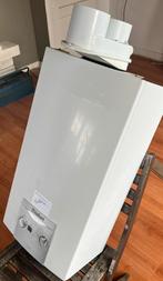 Geiser Vaillant TurboMAG, Doe-het-zelf en Verbouw, Minder dan 20 liter, Ophalen, Gebruikt, Geiser