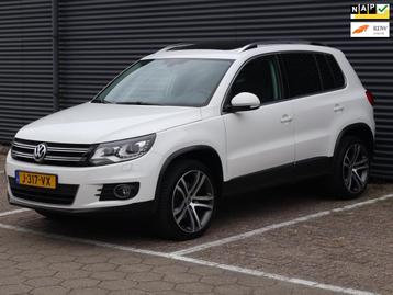 Volkswagen Tiguan 2.0 TSI Sport&Style 4Motion|Pano|Cam|Nav|A beschikbaar voor biedingen