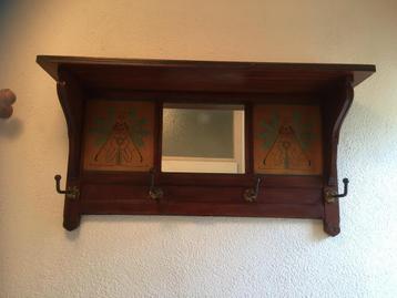 Antieke Kapstok beschikbaar voor biedingen