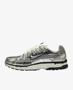 Nike P-6000 ‘Metallic Silver’ - maat 40, Nike, Nieuw, Ophalen of Verzenden, Sneakers of Gympen