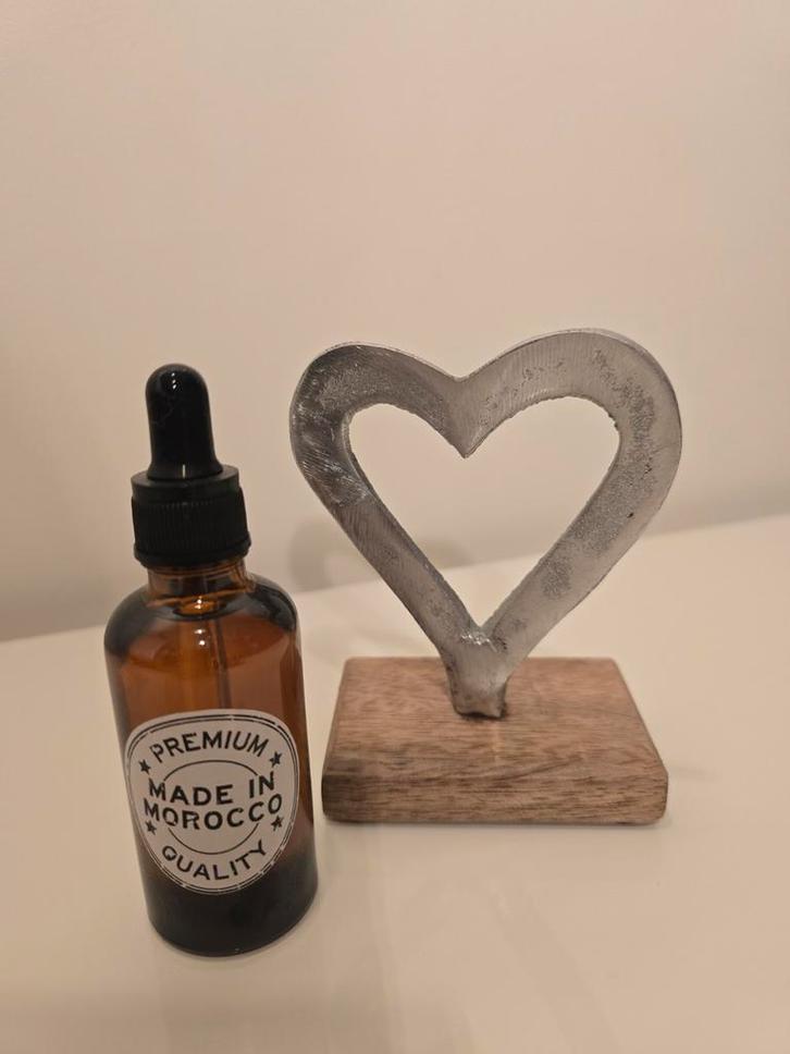 Nieuwe Pure Argan Olie voor Cosmetisch gebruik, Sieraden, Tassen en Uiterlijk, Uiterlijk | Gezichtsverzorging, Nieuw, Verzorging