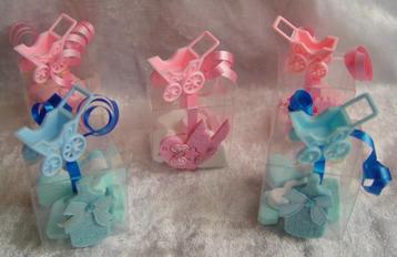 geboorte bedankjes, roze en blauwe beschikbaar voor biedingen