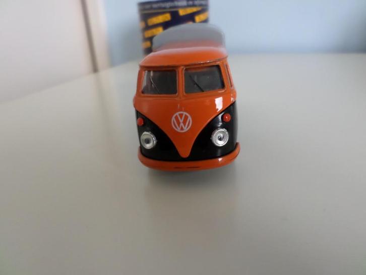 VOLKSWAGEN T1 PICK-UP van 1962, Hobby en Vrije tijd, Modelauto's | 1:32, Zo goed als nieuw, Auto, Universal Hobbies, Ophalen of Verzenden