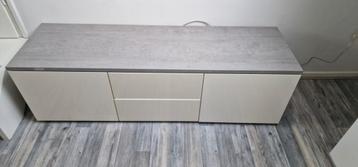 Tv kast in goede staat