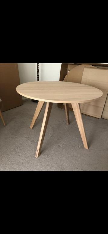 Bolia New Mood eettafel, 100cm,wit geimpregneerd eikenfineer beschikbaar voor biedingen