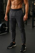 Under Armour Outrun the Storm Trainingsbroek – Zwart maat XL, Kleding | Heren, Broeken en Pantalons, Zwart, Under Armour, Ophalen of Verzenden