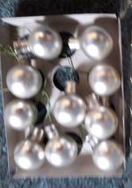 kerstbal 10 st zilver 25 mm , nieuw, Diversen, Kerst, Nieuw, Ophalen of Verzenden