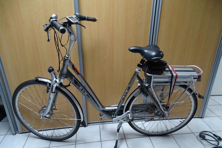 RIH elektrische dames fiets, Fietsen en Brommers, Elektrische fietsen, Gebruikt, Overige merken, 51 tot 55 cm, Ophalen