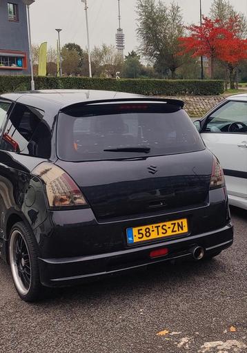 Suzuki Swift Achterlichten beschikbaar voor biedingen