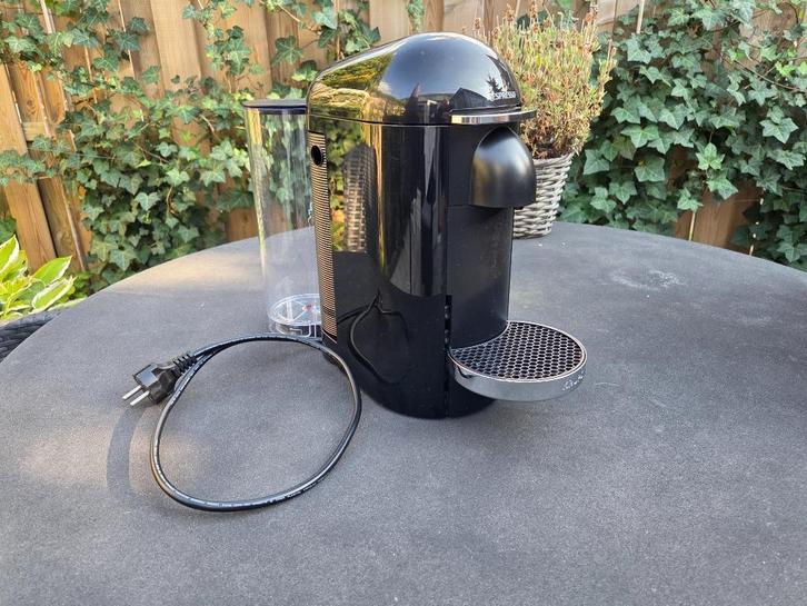 Krups Nespresso Vertuo Koffiecupmachine, Witgoed en Apparatuur, Koffiezetapparaten, Zo goed als nieuw, Koffiepads en cups, Koffiemachine