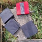 CD of DVD mapjes, 4 stuks, 3 zwarte en 1 rood zwarte map, Ophalen, Gebruikt