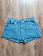 Vintage 90s Levis denim shorts, Ophalen of Verzenden, Gedragen, Grijs, W30 - W32 (confectie 38/40)
