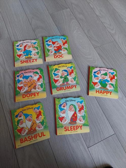 Complete serie Sneeuwwitje 7 Dwergen Loeb Dopey Grumpy etc, Verzamelen, Disney, Zo goed als nieuw, Overige typen, Sneeuwwitje of Doornroosje