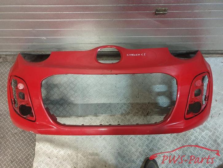 CITROEN C1 VOORBUMPER ORIGINEEL VANAF 2011, Auto-onderdelen, Carrosserie en Plaatwerk, Bumper, Citroën, Voor, Gebruikt, Ophalen of Verzenden