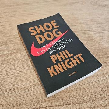 Phil Knight - Shoe Dog Het verhaal van de oprichter van Nike beschikbaar voor biedingen