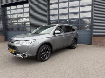 Mitsubishi Outlander 2.0 PHEV Business Edition X-Line Naviga beschikbaar voor biedingen