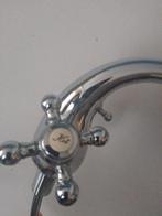 Prachtige klassieke wastafelkraan in Engelse stijl, Doe-het-zelf en Verbouw, Sanitair, Ophalen, Nieuw, Kraan