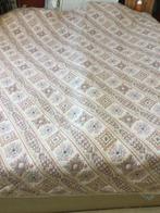 Sprei 2.50/2.25, Huis en Inrichting, Slaapkamer | Beddengoed, Ophalen of Verzenden, Zo goed als nieuw, Tweepersoons, Overige typen