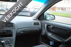 Volvo V70 2.4 | Airco | 16" lmv | Trekhaak | Youngtimer, Auto's, Voorwielaandrijving, Zwart, Euro 4, Onderhoudsboekje