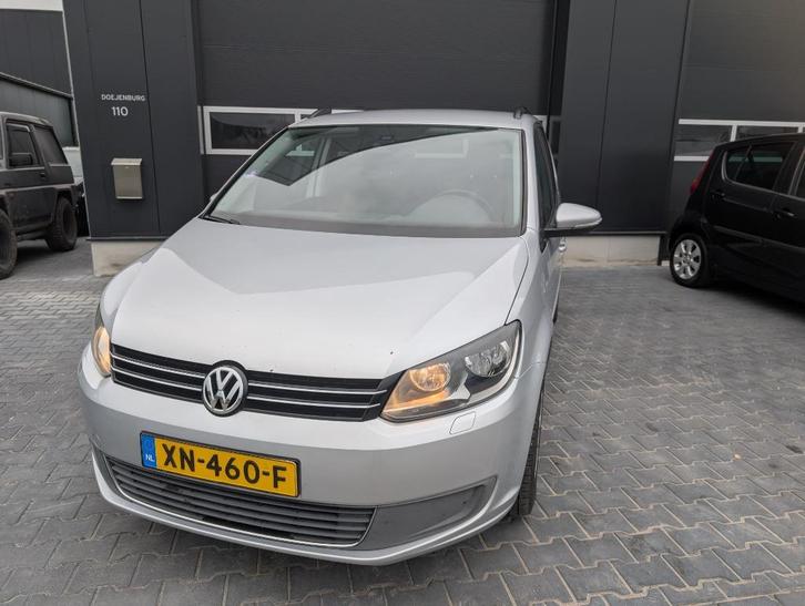 Volkswagen Touran 1.2 TSI 77KW BMT 7P 2011 Grijs Trekhaak, Auto's, Volkswagen, Particulier, Touran, ABS, Airbags, Airconditioning