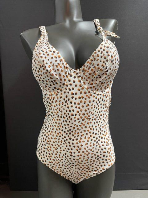 Cyell badpak maat 38c model spot on ( kan ook halter ), Kleding | Dames, Badmode en Zwemkleding, Nieuw, Badpak, Overige kleuren