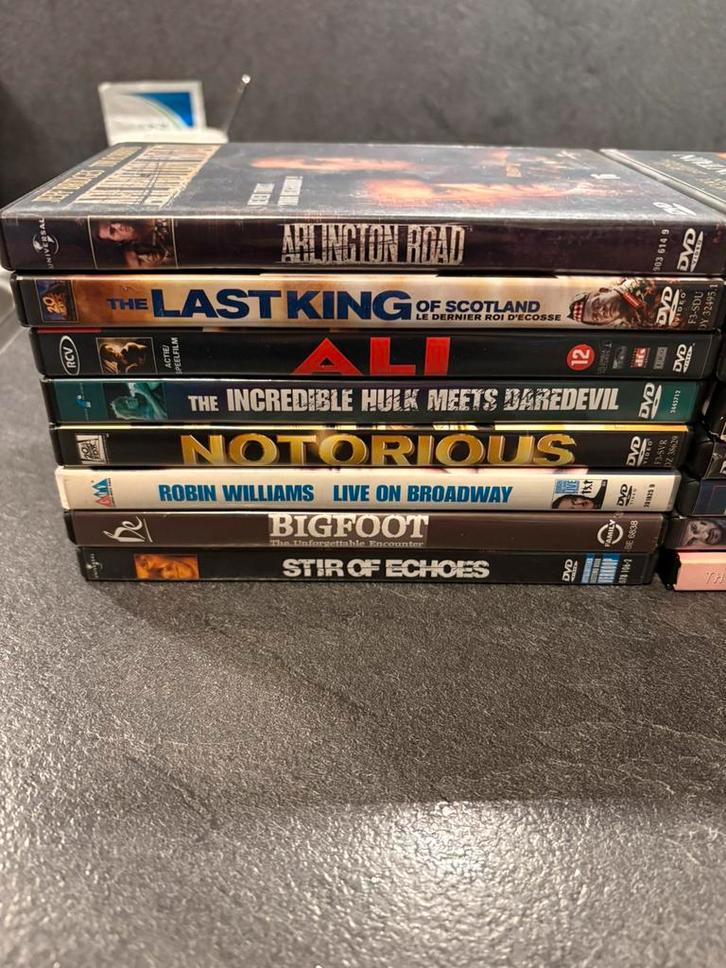 17 dvd's; Horror, drama, komedie, actie, thriller, etc, Cd's en Dvd's, Dvd's | Actie, Zo goed als nieuw, Vanaf 16 jaar, Ophalen of Verzenden