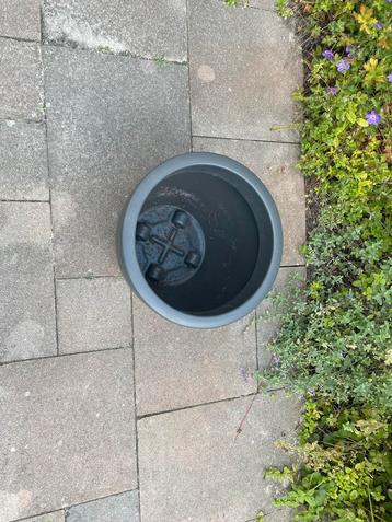 Bloempotten set - Binnen/Buiten beschikbaar voor biedingen