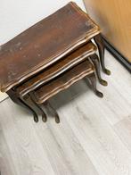 3 Louis XV-stijl nesttafels vintage hout houten bijzettafels, Huis en Inrichting, Minder dan 45 cm, Gebruikt, H, H