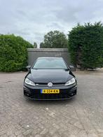 Volkswagen Golf 2.0 TDI 150pk 7-DSG 5D 2017 Zwart, Auto's, 4 cilinders, Alcantara, Zwart, Bedrijf