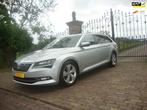 Skoda Superb Combi 1.6 TDI Ambition Business automaat panora, Stof, Gebruikt, 4 cilinders, 1435 kg