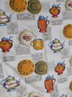 Brocante grappig gordijntje/lap stof met servies afbeelding, Gebruikt, Overige kleuren, Verzenden, 30 tot 120 cm