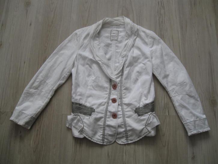 Marithé Francois Girbaud mooi wit jasje maat 38 goede staat, Kleding | Dames, Jasjes, Kostuums en Pakken, Zo goed als nieuw, Jasje