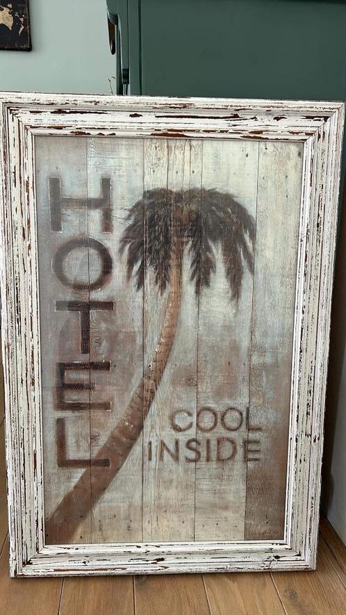 Canvas afbeelding in houten lijst – hotel style, Huis en Inrichting, Woonaccessoires | Schilderijen, Tekeningen en Foto's, Zo goed als nieuw