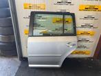 Portier 4Deurs links-achter van een Volkswagen Touran (LA7W), Gebruikt, Volkswagen, Deur