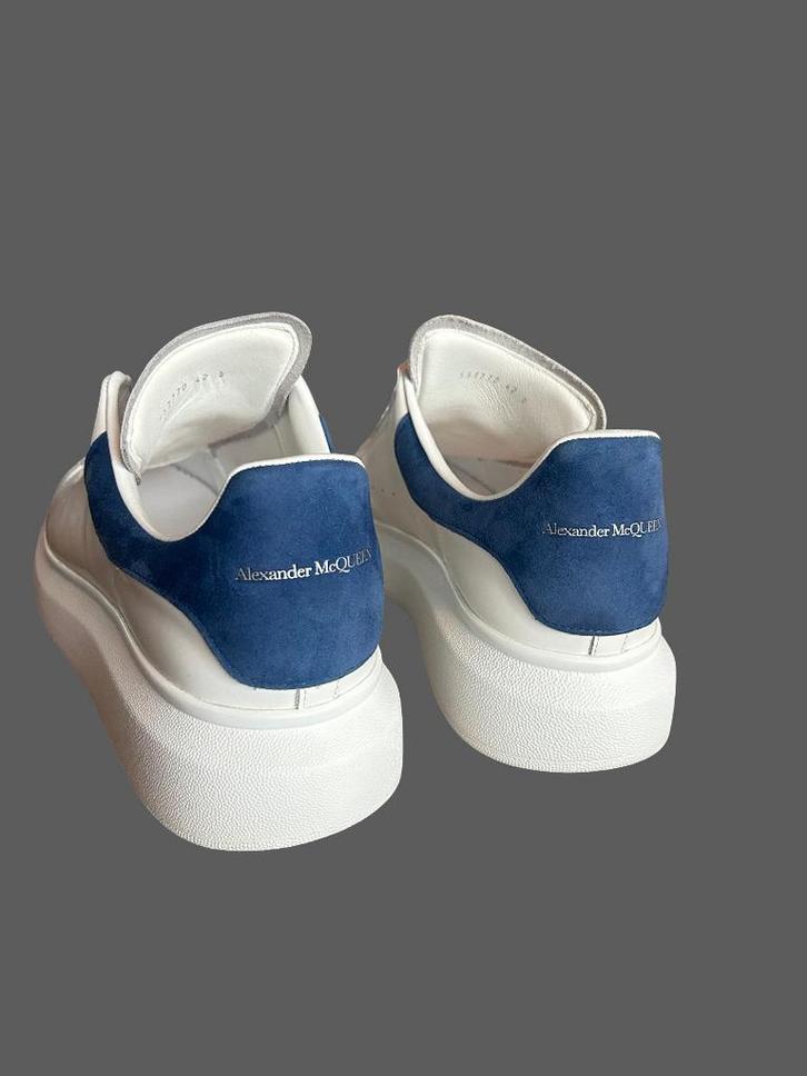 Alexander McQueen Oversized Sneakers Origineel. 1x gedragen, Kleding | Heren, Schoenen, Zo goed als nieuw, Wit, Ophalen of Verzenden